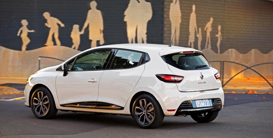  Renault Clio 2017 года  (AU) (фото 3 из 40)